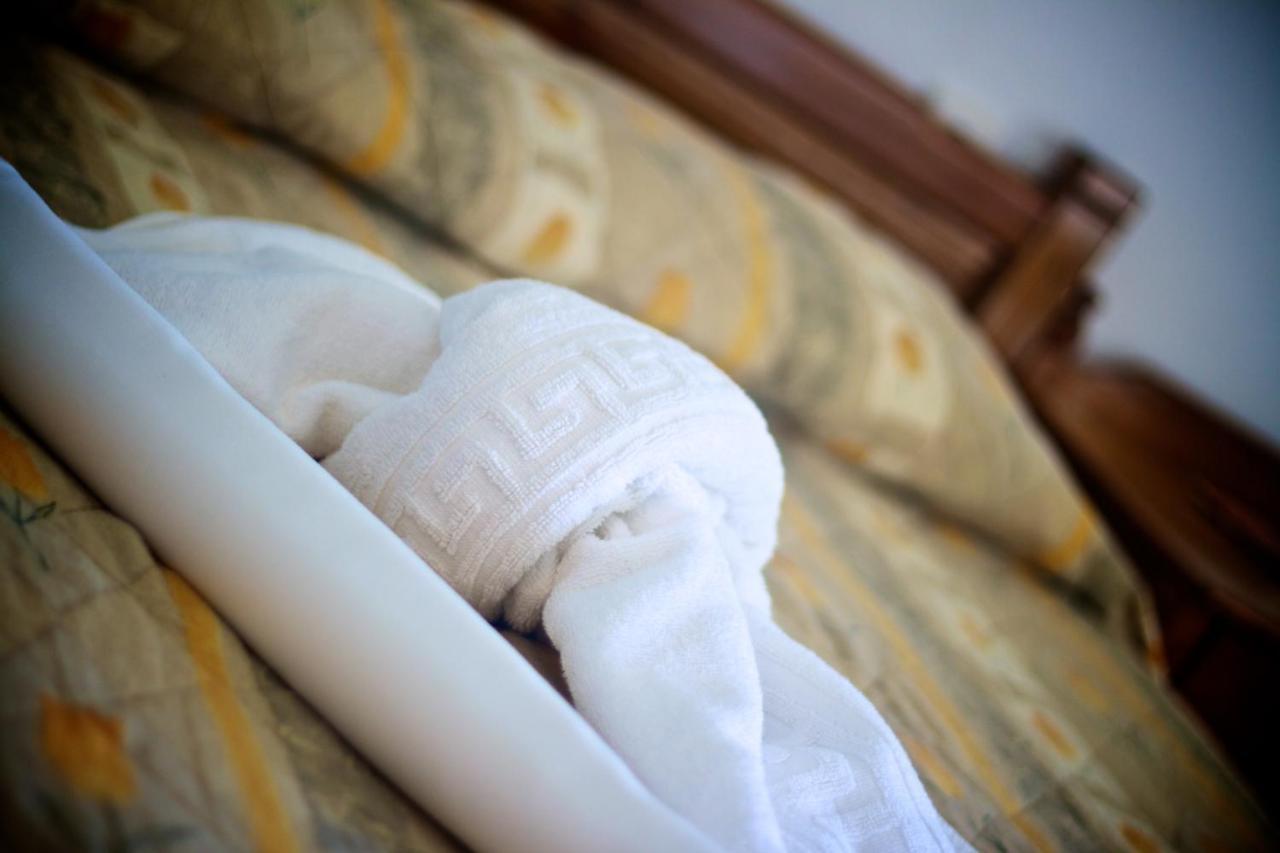 Sunrise Hotel & Apartments Rodakino Chambre photo