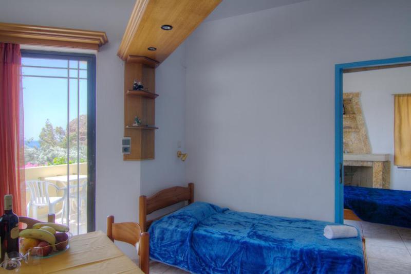Sunrise Hotel & Apartments Rodakino Extérieur photo