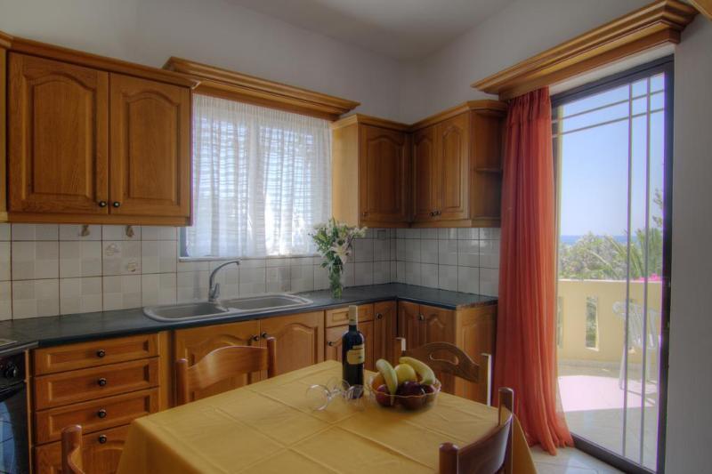 Sunrise Hotel & Apartments Rodakino Extérieur photo